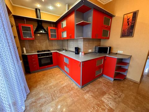 квартира за адресою Гетьмана Петра Дорошенка вул. (Жовтнева), 73