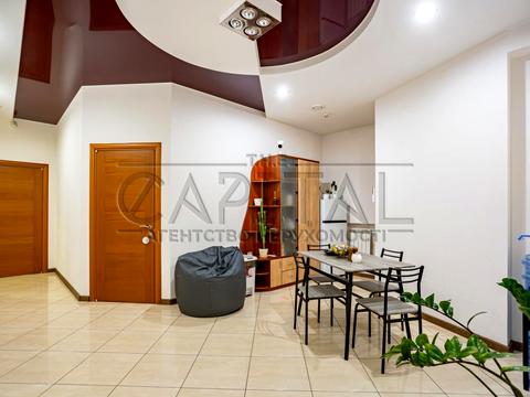 коммерческая по адресу Ивана Мазепы ул. (Январского Восстания), 4/6