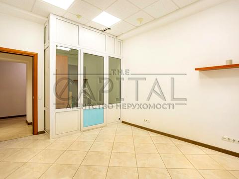 коммерческая по адресу Ивана Мазепы ул. (Январского Восстания), 4/6