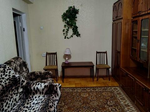 квартира за адресою Раїси Окіпної вул., 5