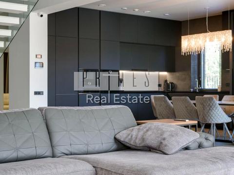 будинок за адресою Лугова вул.