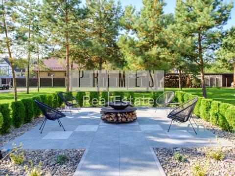 будинок за адресою Лугова вул.