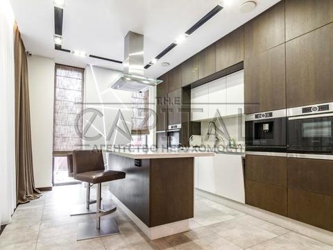 будинок за адресою Ярослава Мудрого вул.