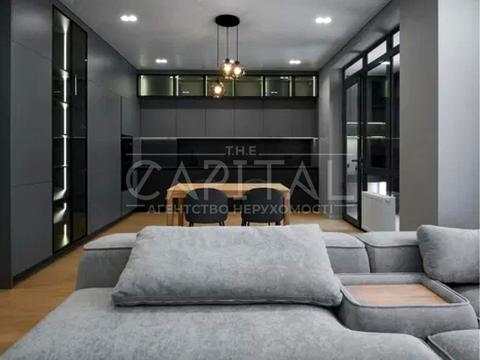 квартира по адресу Андрея Верхогляда ул. (Михайла Драгомирова), 17-Б