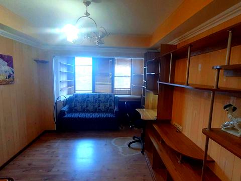 квартира за адресою Академіка Булаховського вул., 30