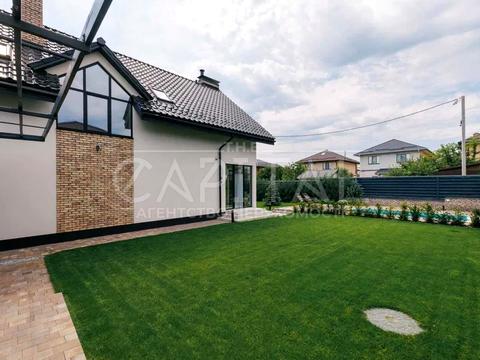 будинок за адресою с. Софіївська Борщагівка, Курінна вул., 10