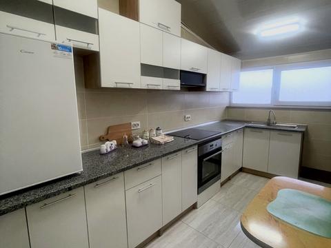 будинок за адресою Садова вул., 12