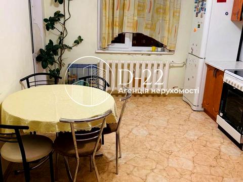 квартира за адресою Драгоманова вул., 12