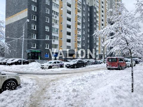 квартира за адресою Миколи Вінграновського вул., 2