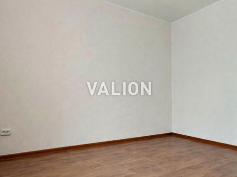 квартира за адресою Миколи Вінграновського вул., 2