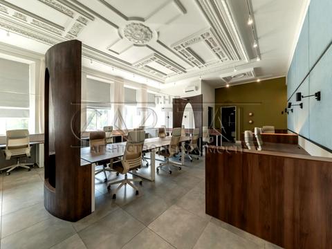 комерційна за адресою Київ, Лисенка вул., 8