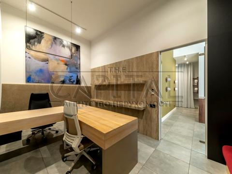 комерційна за адресою Київ, Лисенка вул., 8