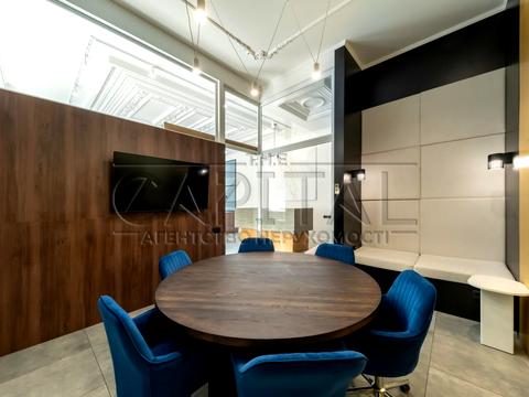 комерційна за адресою Київ, Лисенка вул., 8