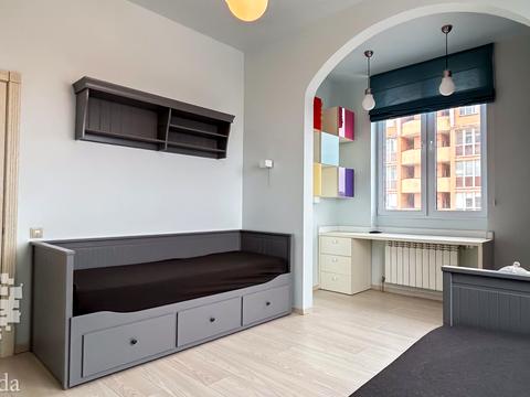 квартира за адресою Гната Хоткевича вул. (Червоногвардійська), 8