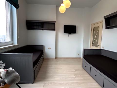 квартира за адресою Гната Хоткевича вул. (Червоногвардійська), 8