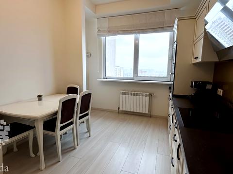 квартира за адресою Гната Хоткевича вул. (Червоногвардійська), 8