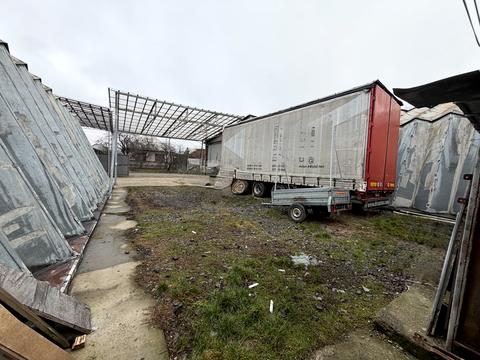 коммерческая по адресу Краснодонців, 2