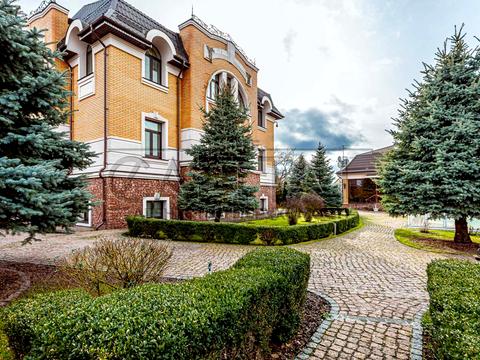 будинок за адресою Прилісна, 3Б