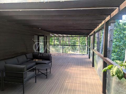 дом по адресу вул. Набережно-Сіверська