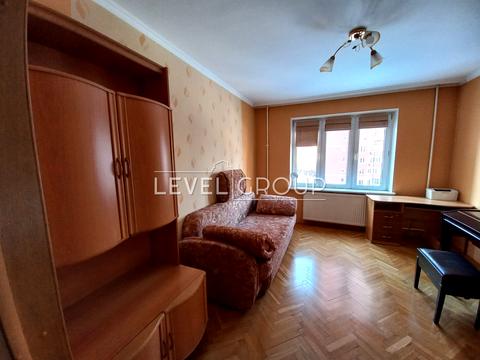 квартира по адресу Драгоманова ул., 20-А