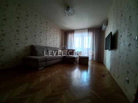 квартира по адресу Драгоманова ул., 20-А