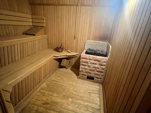 дом по адресу бузкова, 5