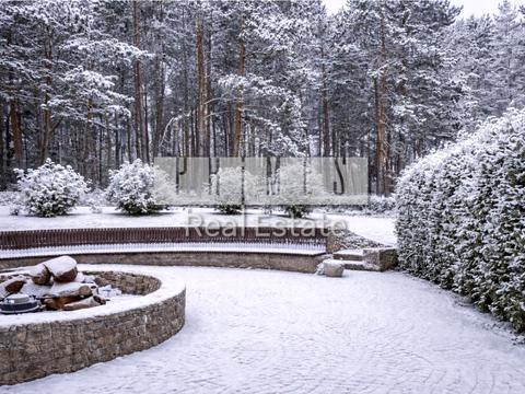 будинок за адресою Центральна вул.