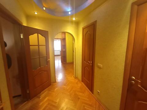 квартира по адресу Драгоманова ул., 20-А