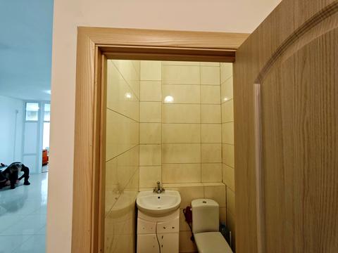 коммерческая по адресу Кравчука ул., 26