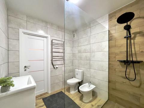 квартира за адресою Збройних Сил України вул. (Інтернаціоналістів), 1