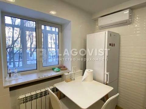 квартира за адресою Новогоспітальна вул. (Щорса пров.), 5-А