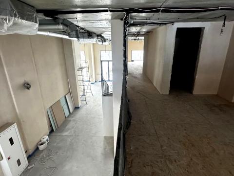 комерційна за адресою Бульварно-Кудрявська вул. (Воровського), 15