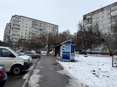 комерційна за адресою Вербова вул., 44