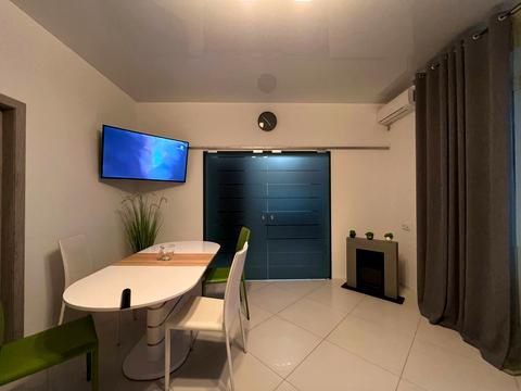 квартира по адресу Гайдамацкая ул. (Марфи Струтинської), 2в