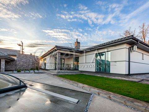 будинок за адресою с. Круглик, Лісова