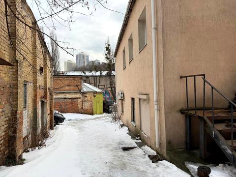 коммерческая по адресу Глубочицкая ул., 73