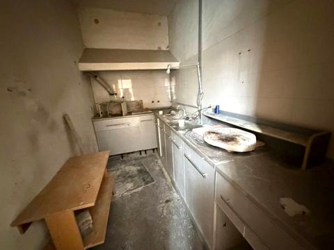 коммерческая по адресу Глубочицкая ул., 73