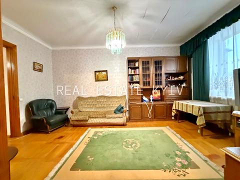 квартира за адресою Київ, Євгена Гуцала пров. (Кутузова), 5