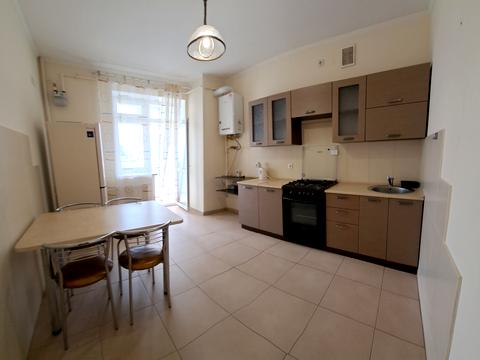 квартира за адресою Жасминова вул., 5б