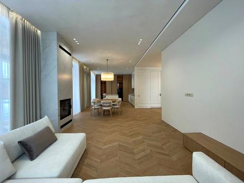 будинок за адресою Розкішна