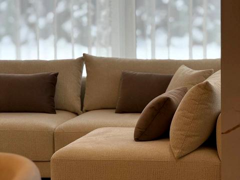 будинок за адресою Розкішна