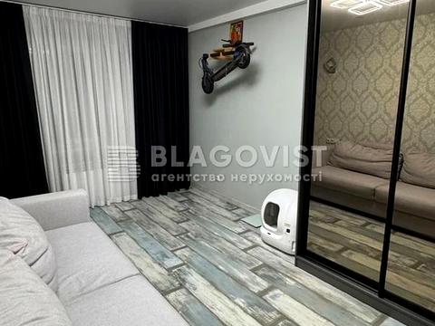 квартира за адресою Йорданська вул. (Лайоша Гавро), 18