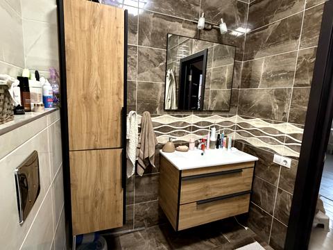 квартира за адресою Драгоманова вул., 2-Б