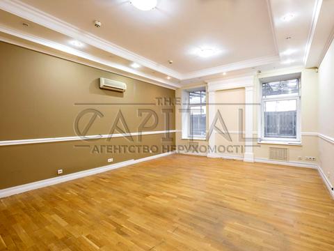 комерційна за адресою Велика Васильківська вул. (Червоноармійська), 68