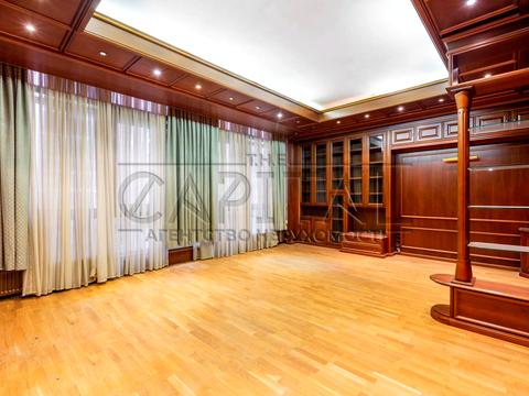 комерційна за адресою Велика Васильківська вул. (Червоноармійська), 68