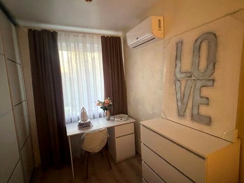 квартира за адресою Дніпро, Богдана Хмельницького просп. (Героїв Сталінграда), 229