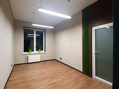 комерційна за адресою Станційна вул., 56