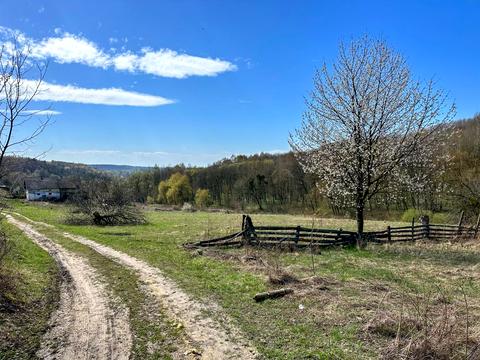 ділянка за адресою 