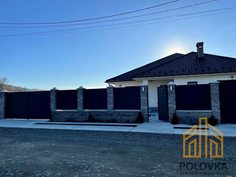 будинок за адресою Молодіжна