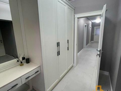 будинок за адресою Молодіжна